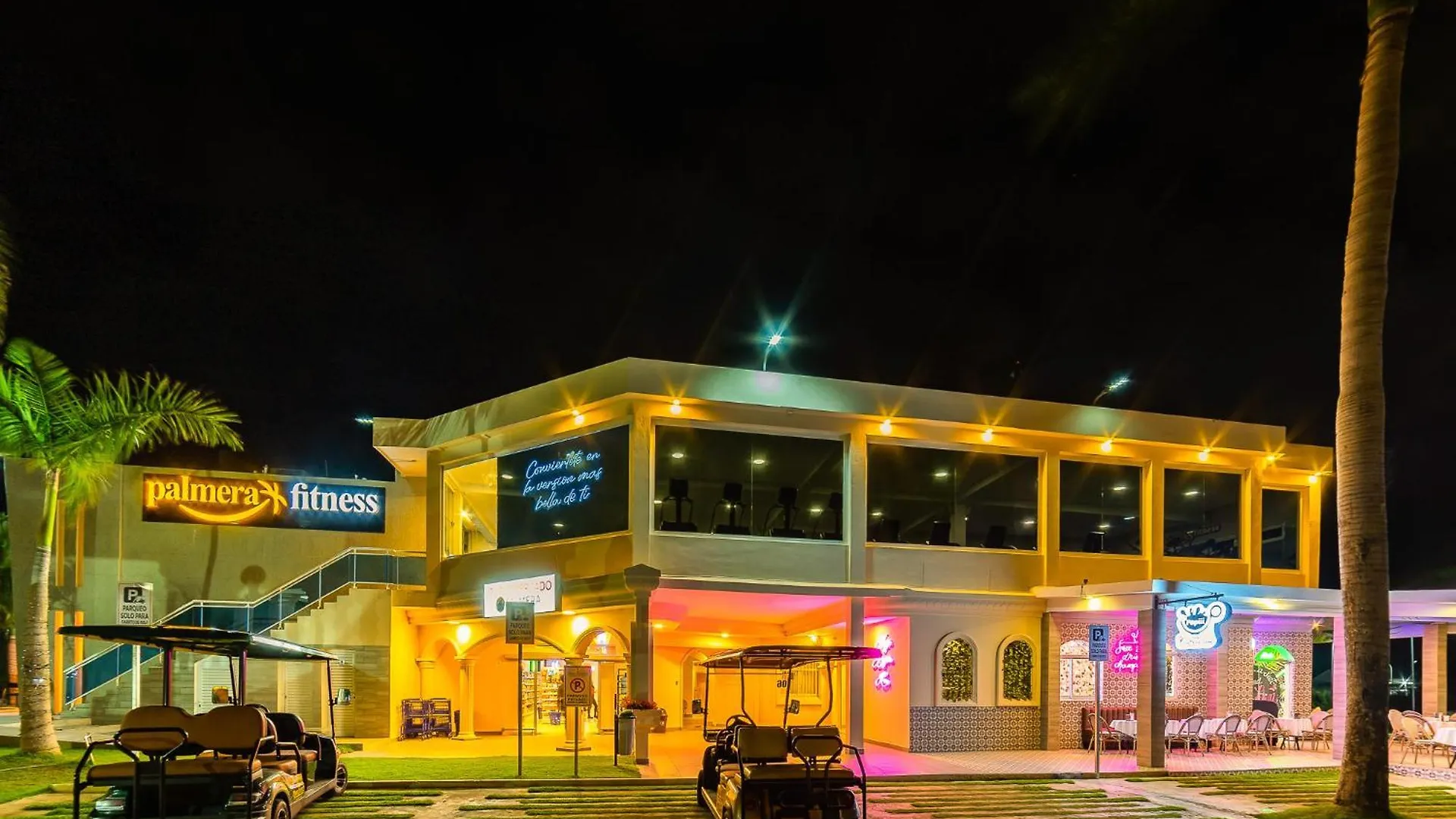 Beach Front Apartments By Playa Palmera Punta Cana