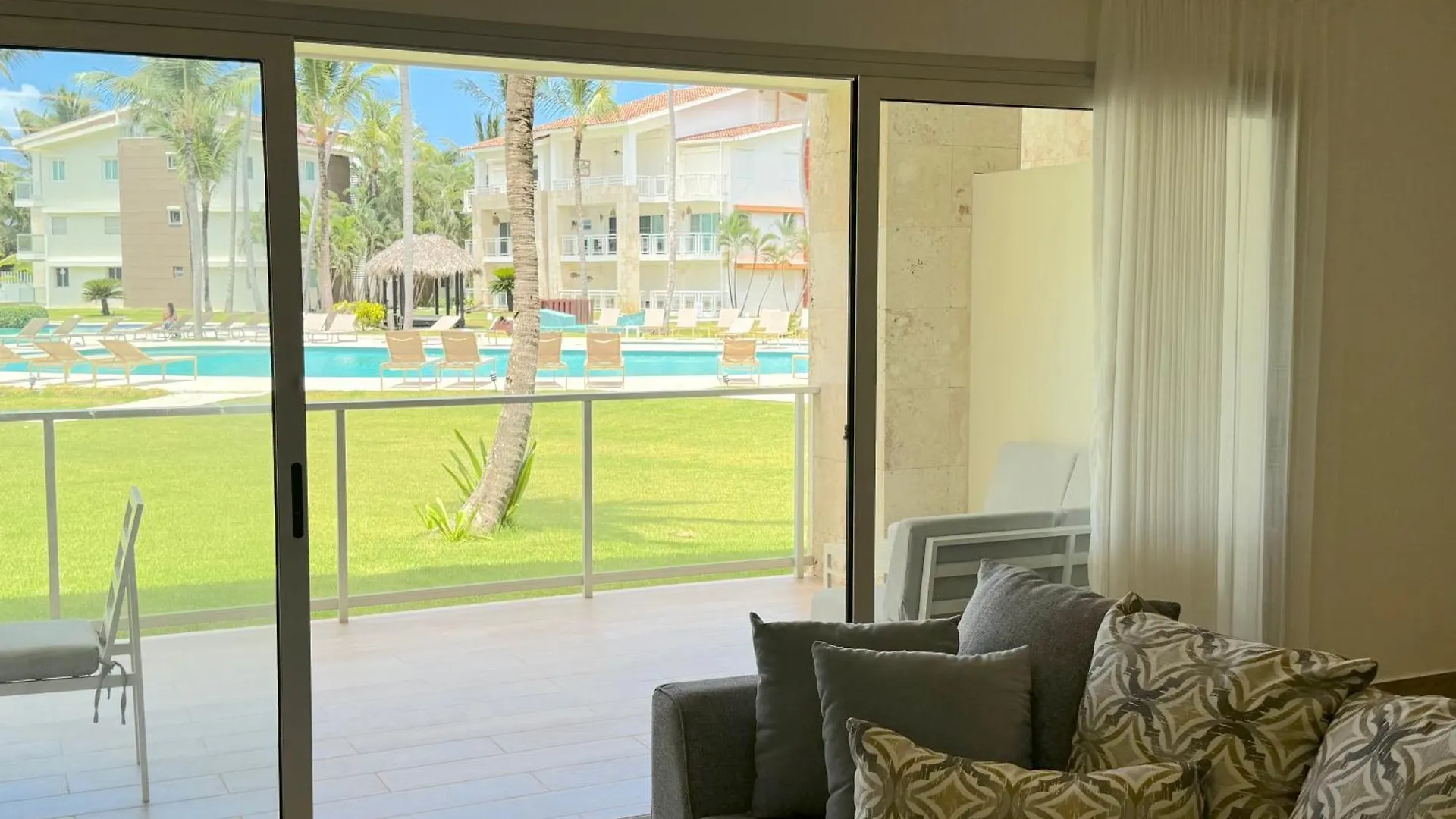 Beach Front Apartments By Playa Palmera Punta Cana