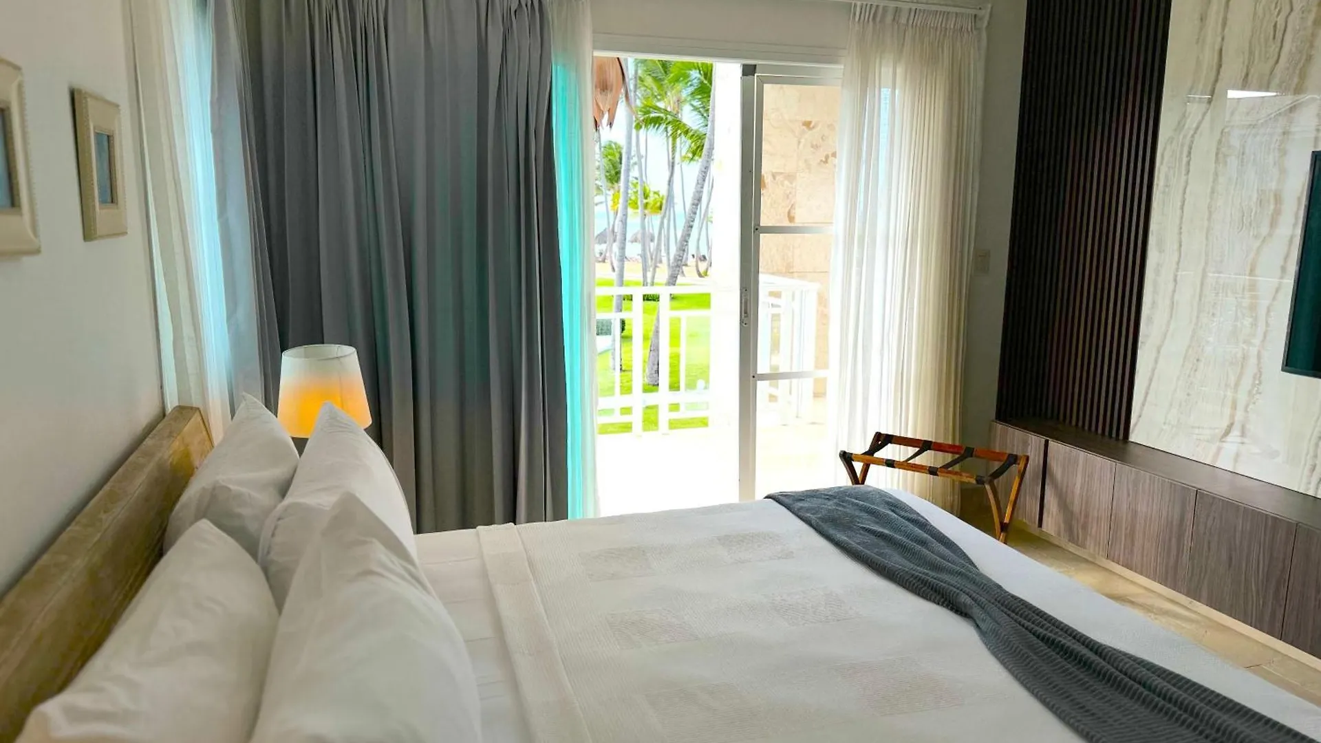 Beach Front Apartments By Playa Palmera Punta Cana
